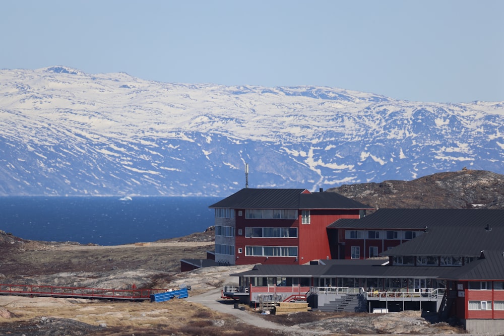 a building with a mountain in the background