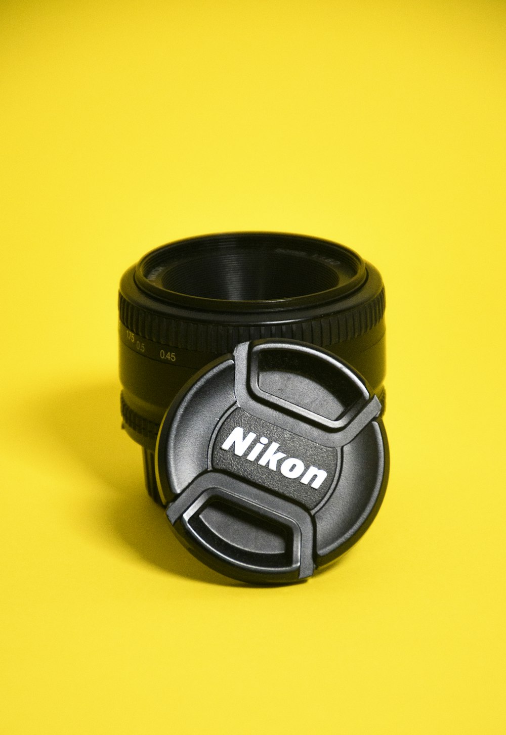 a black camera lens