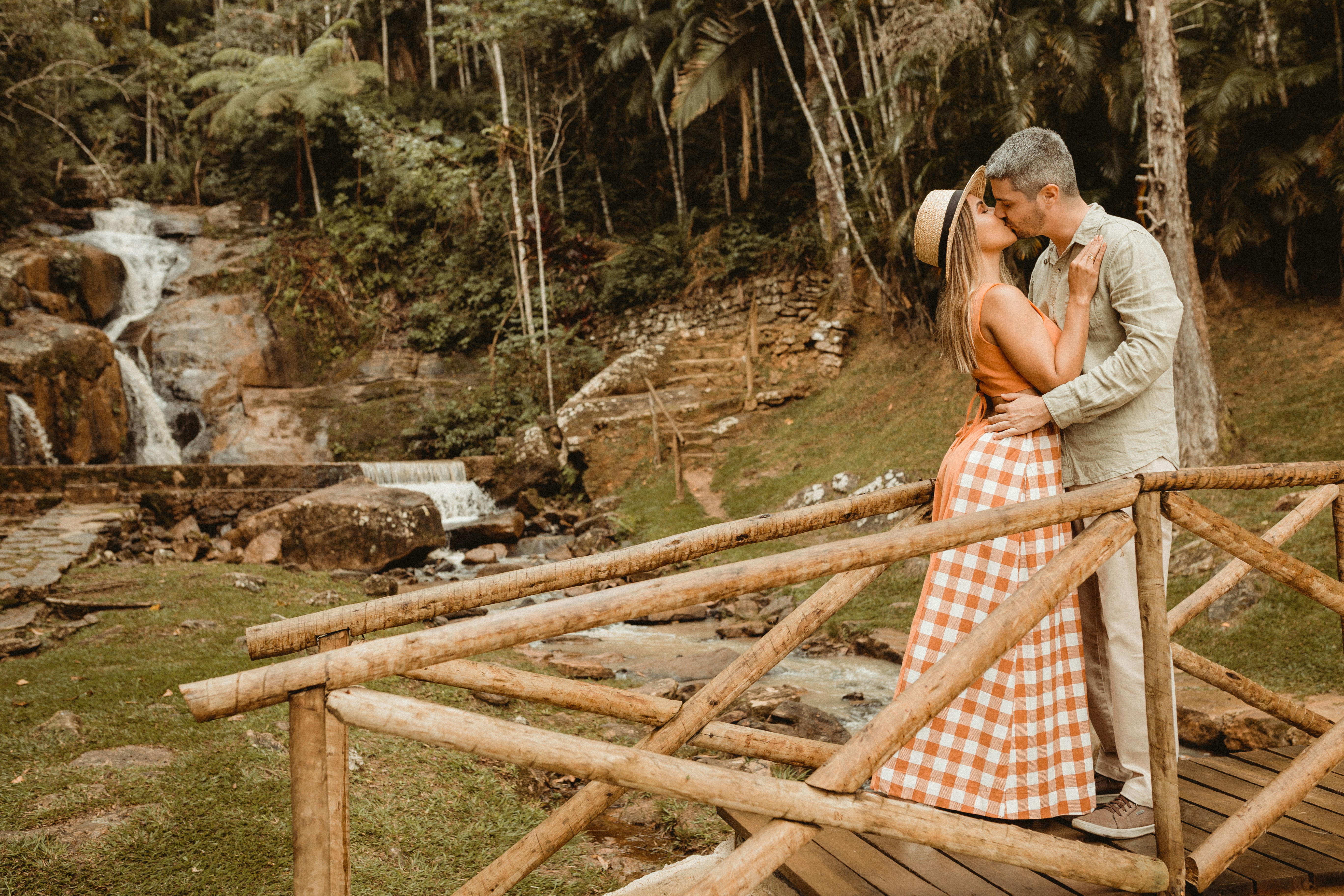 Photo by jonathanborba