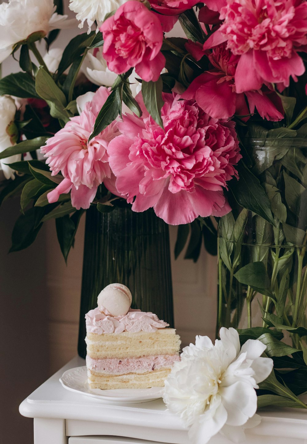 a cake with pink flowers