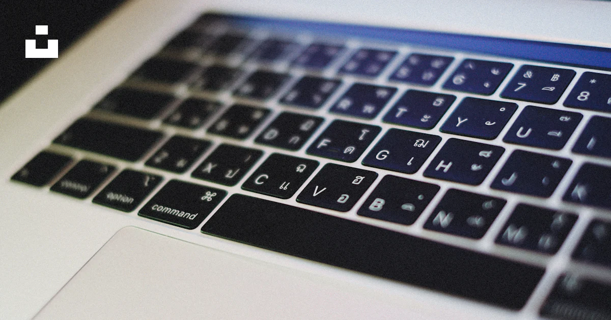 A keyboard with a keypad photo – Free Grey Image on Unsplash