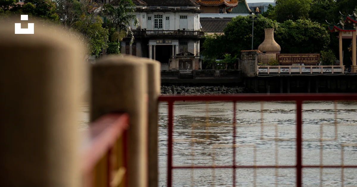 Unsplash Image Riverside A building with a tower photo – Free Riverside Image on Unsplash
