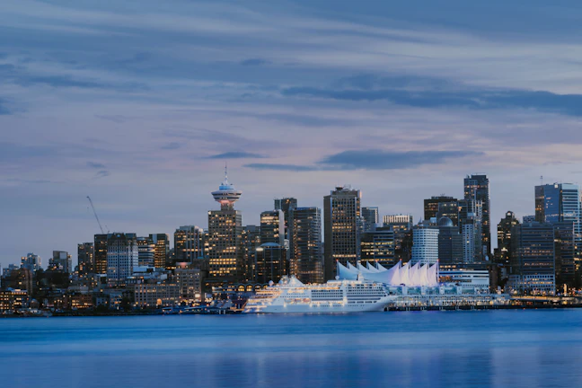 15-Day Canada Budget Backpacking Itinerary