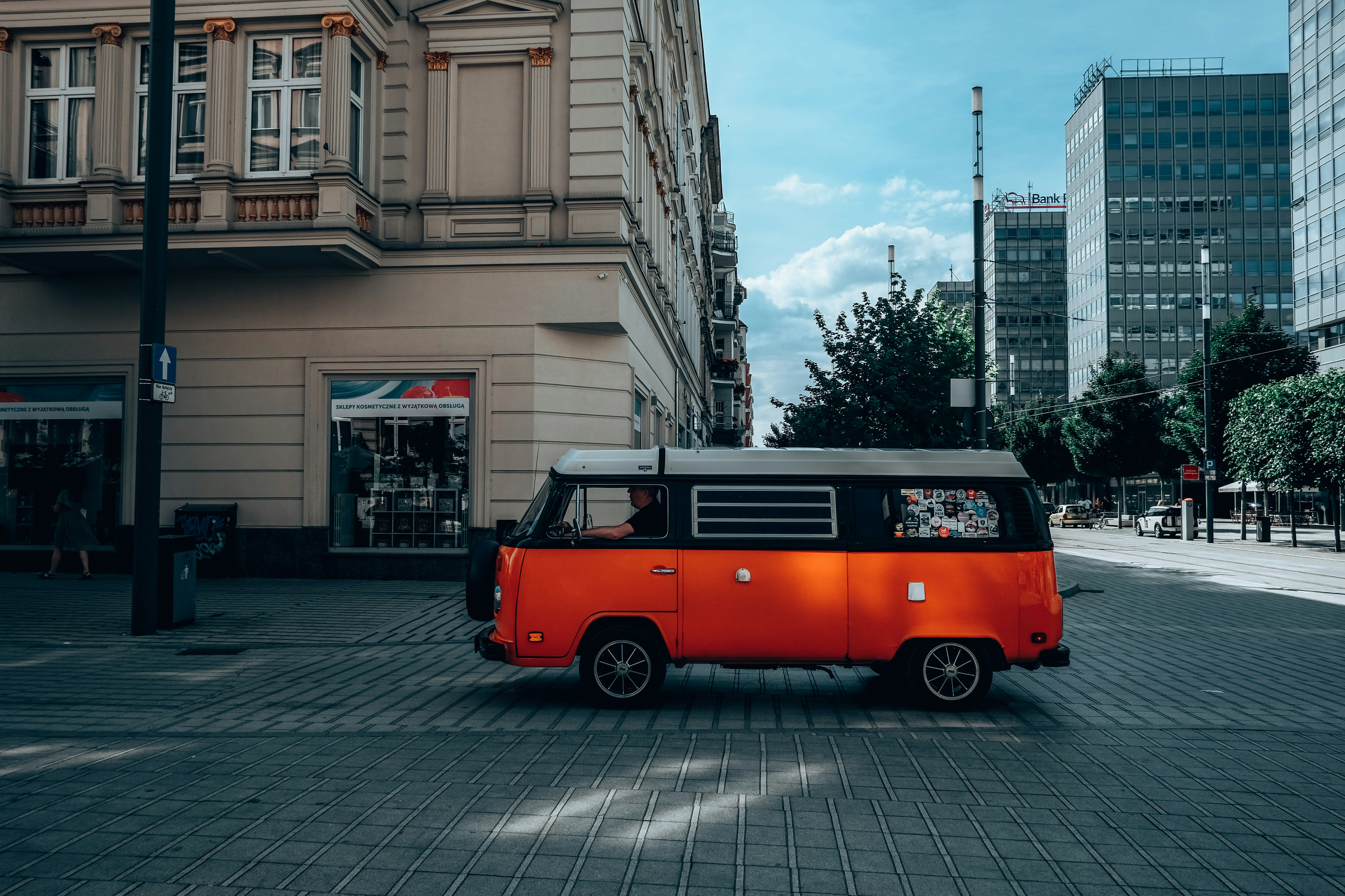 Photo by egorkomarov