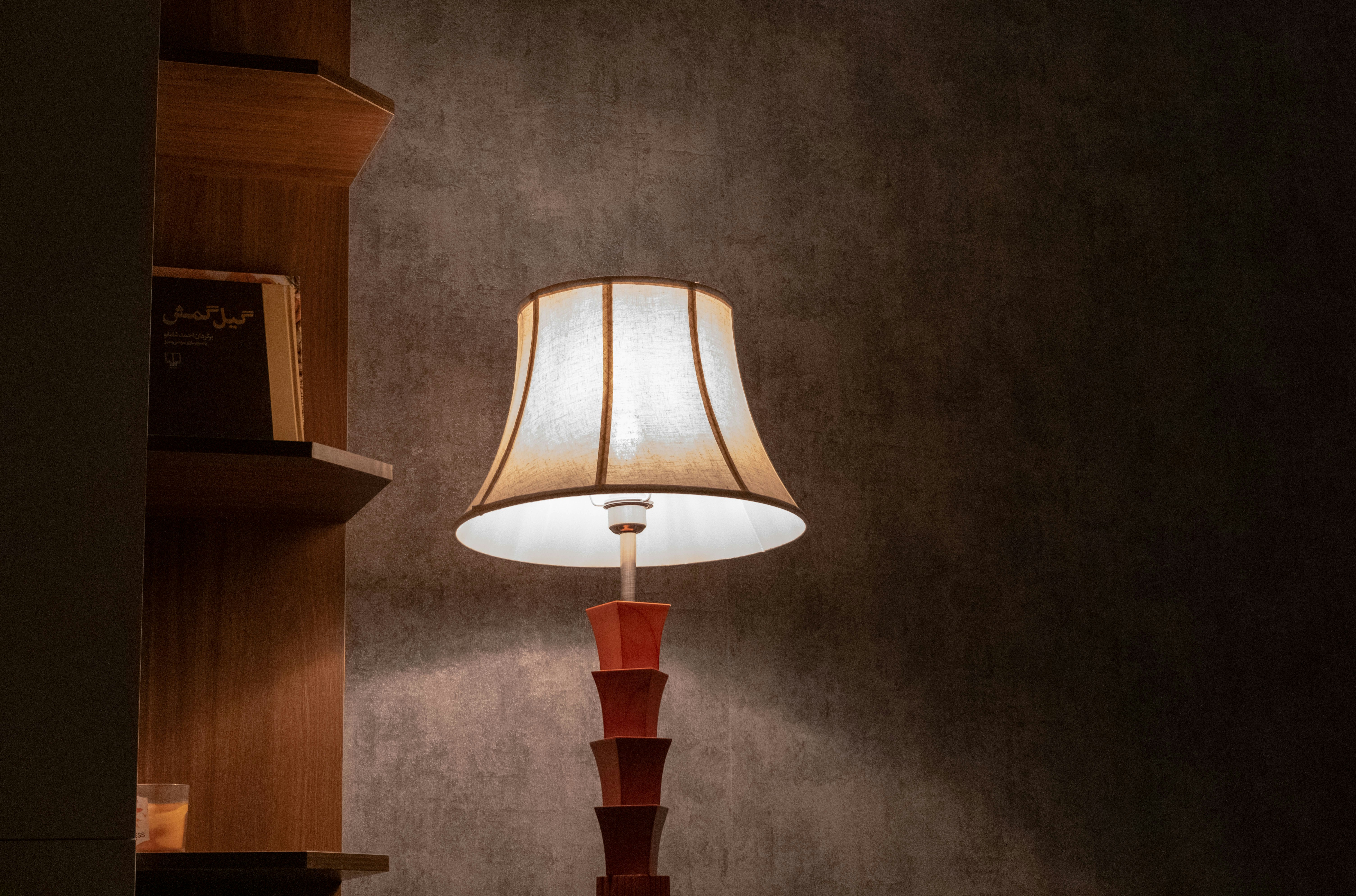 Warm Glow Desk Lamp