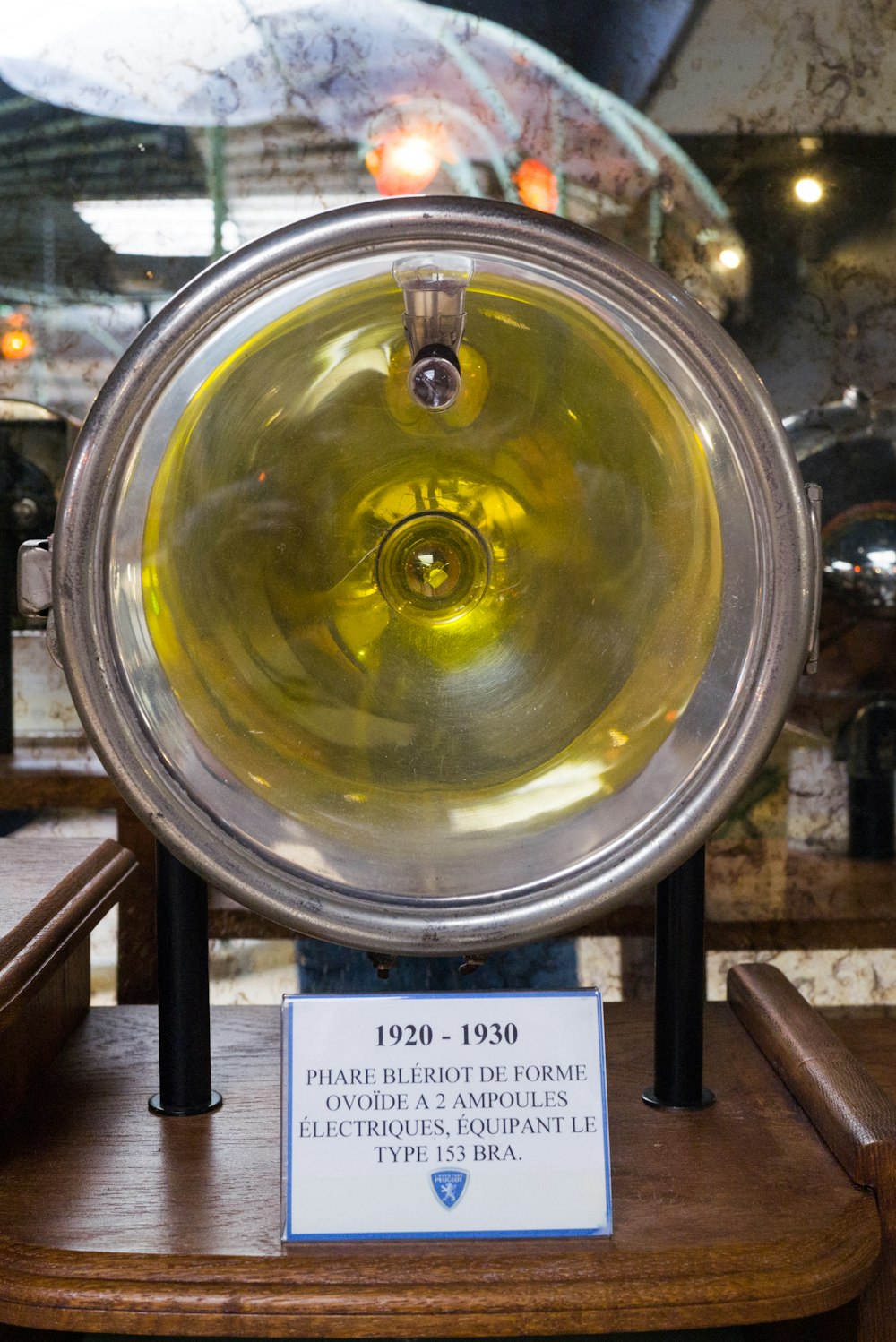 a large gold and green object