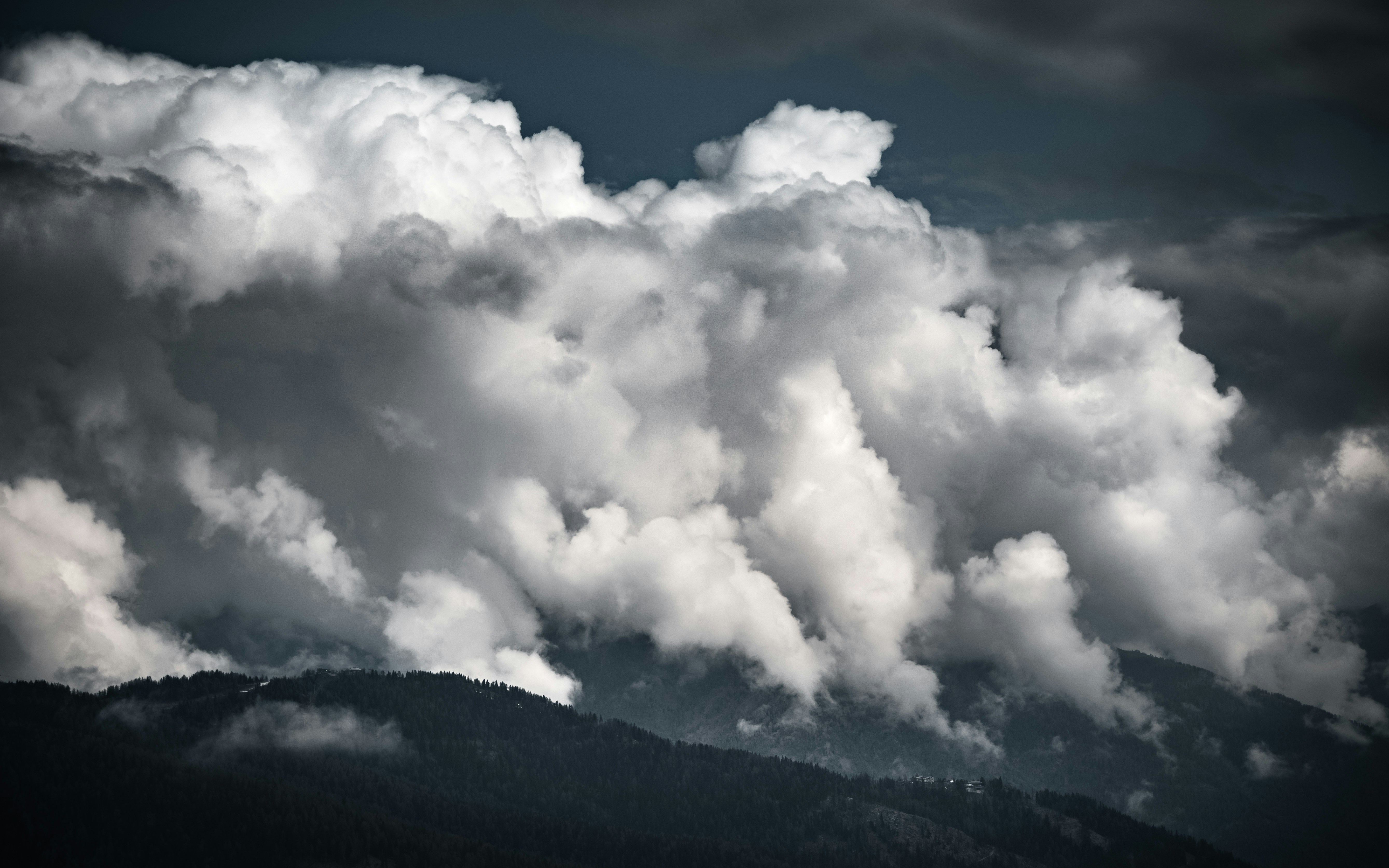 Photo by marekpiwnicki