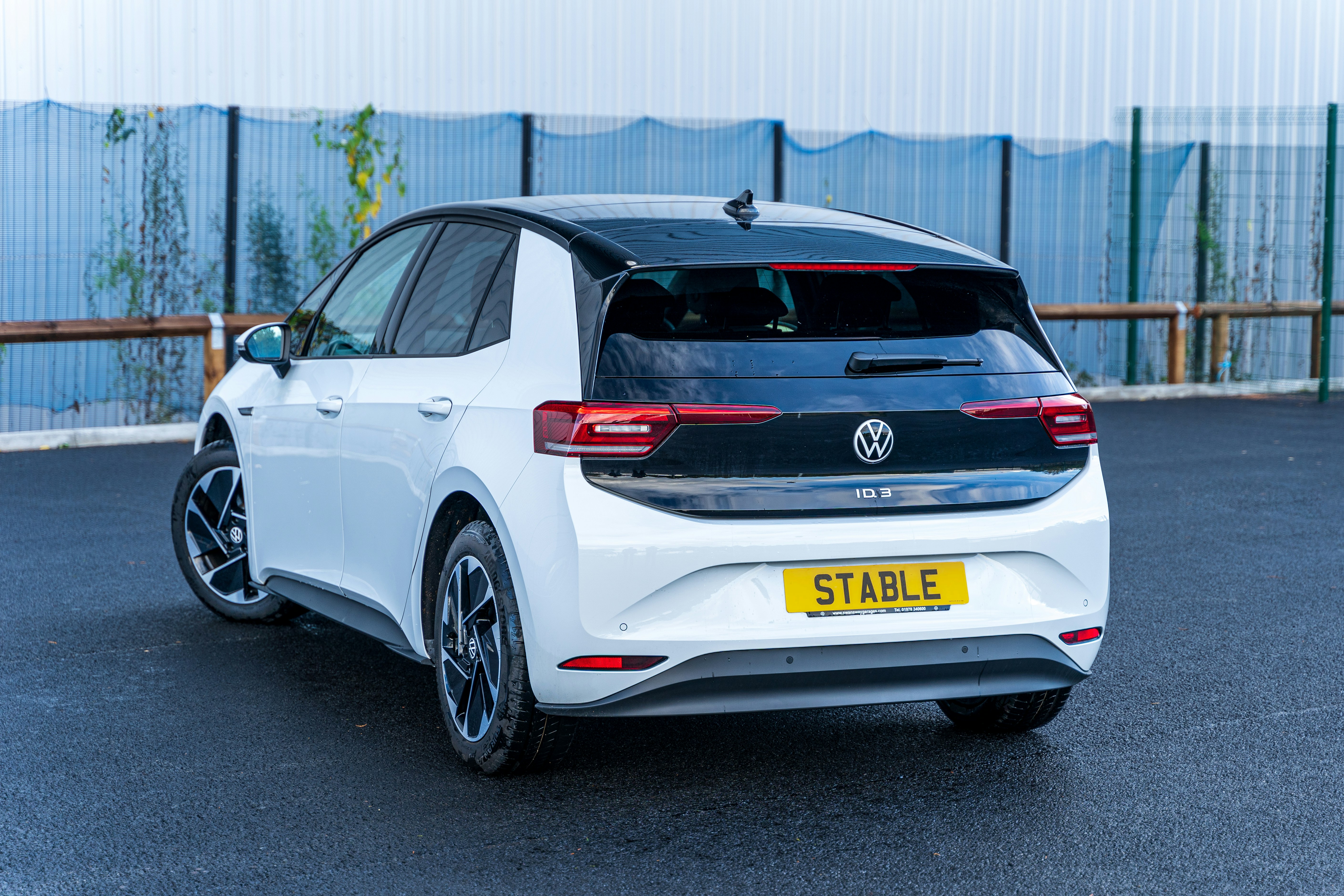 Photo by stablevehiclecontracts