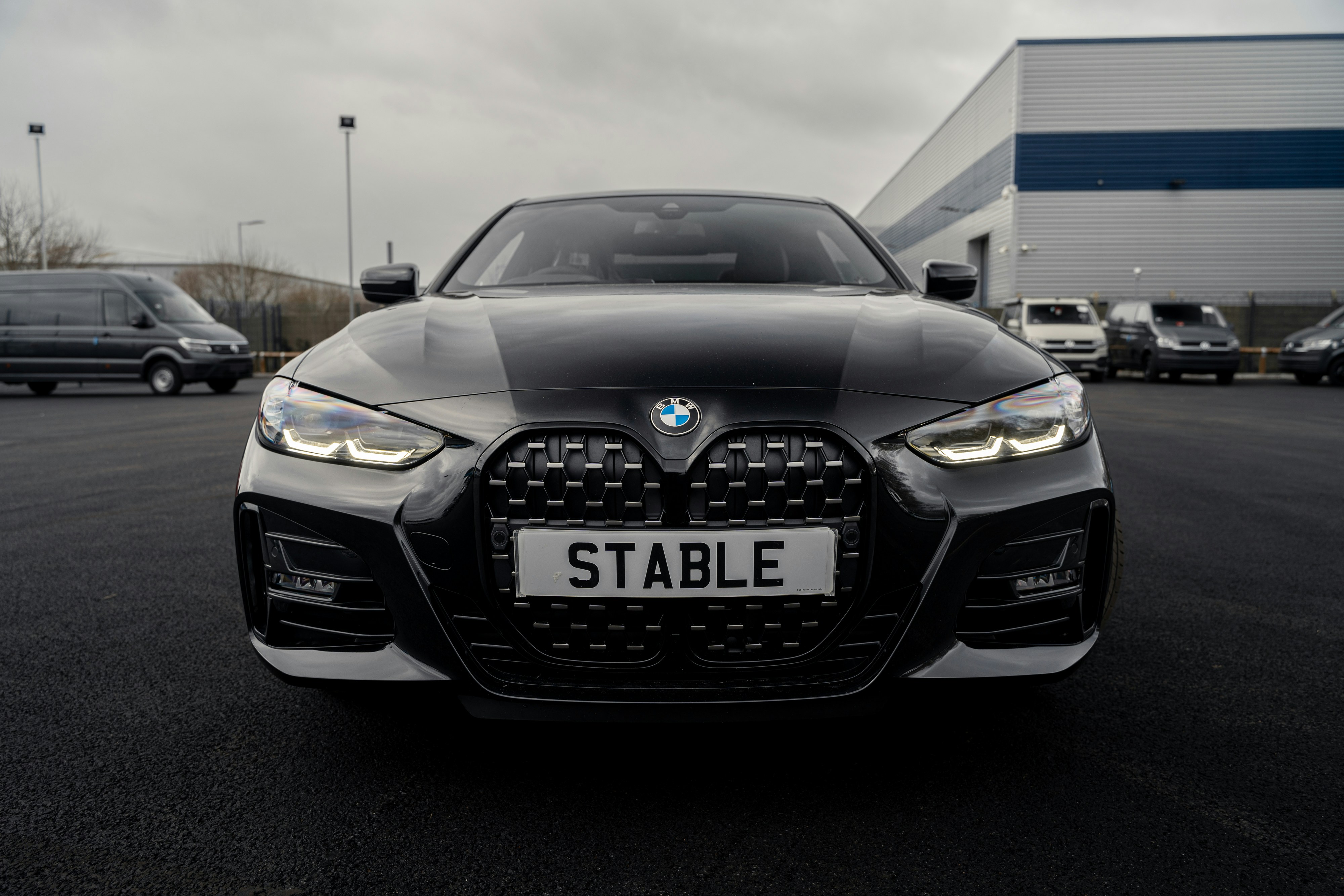 1. Series df[series] 