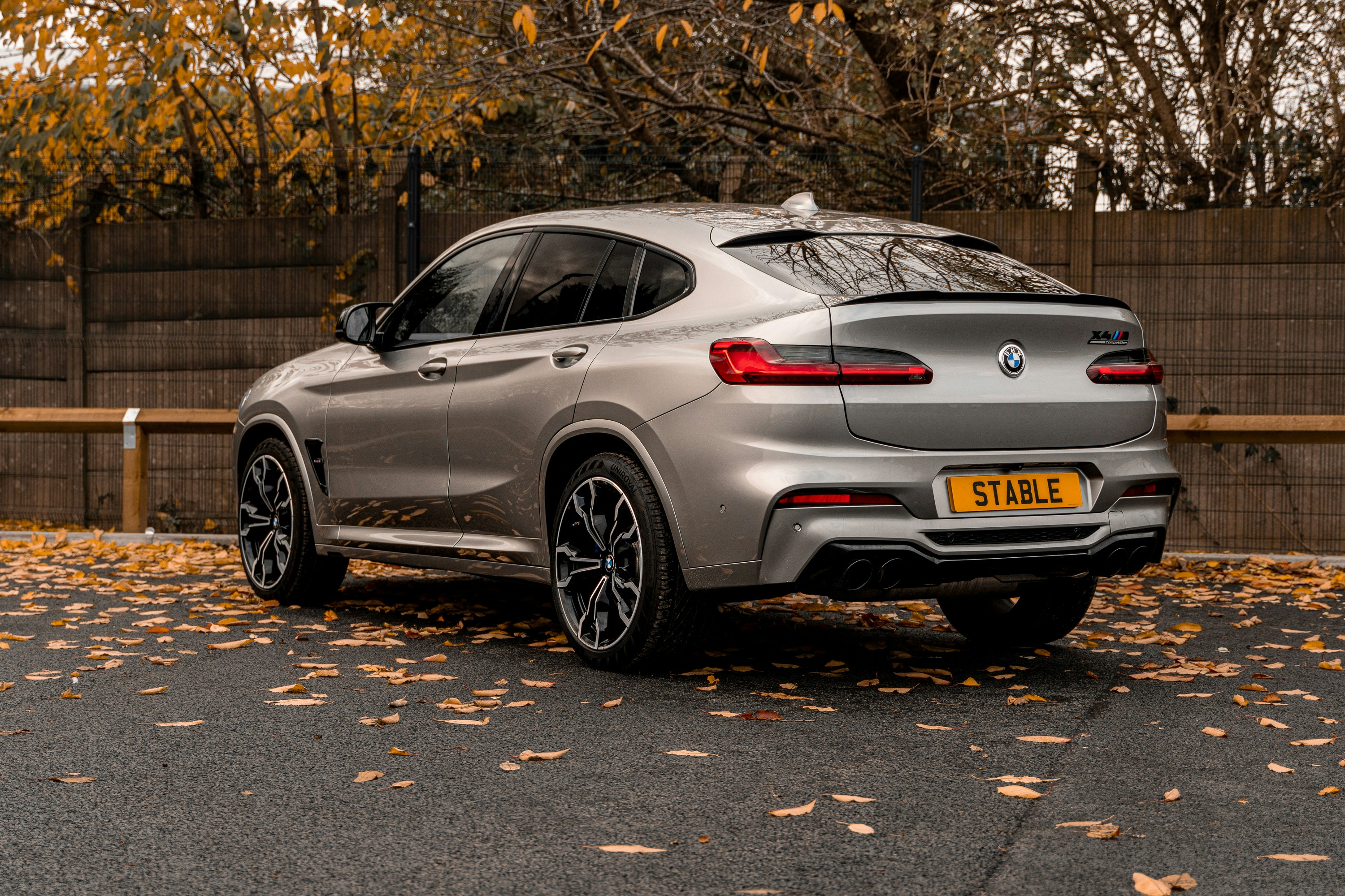 Photo by stablevehiclecontracts