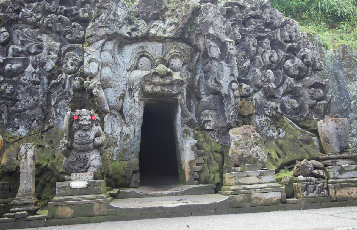 Goa Gajah & Yeh Pulu Sacred Valley Hermitage Tour