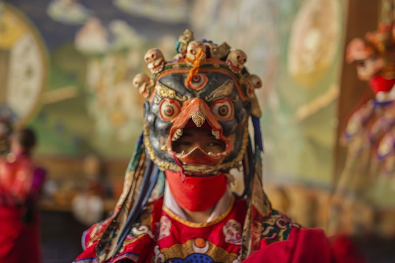Sichuan opera face changing performance stage colorful masks