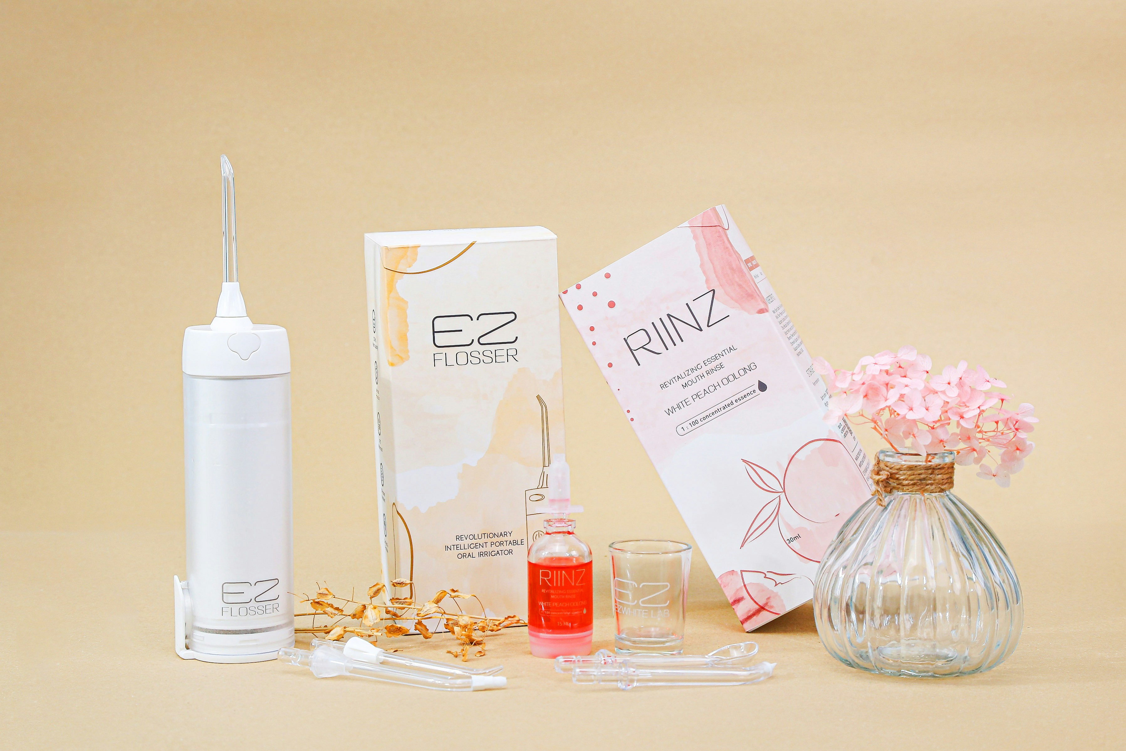 Cliente feliz interagindo com quiz de beleza vegana