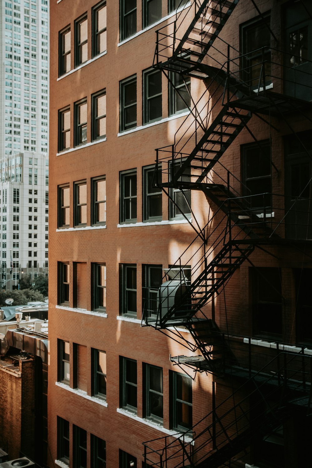 a tall building in a city