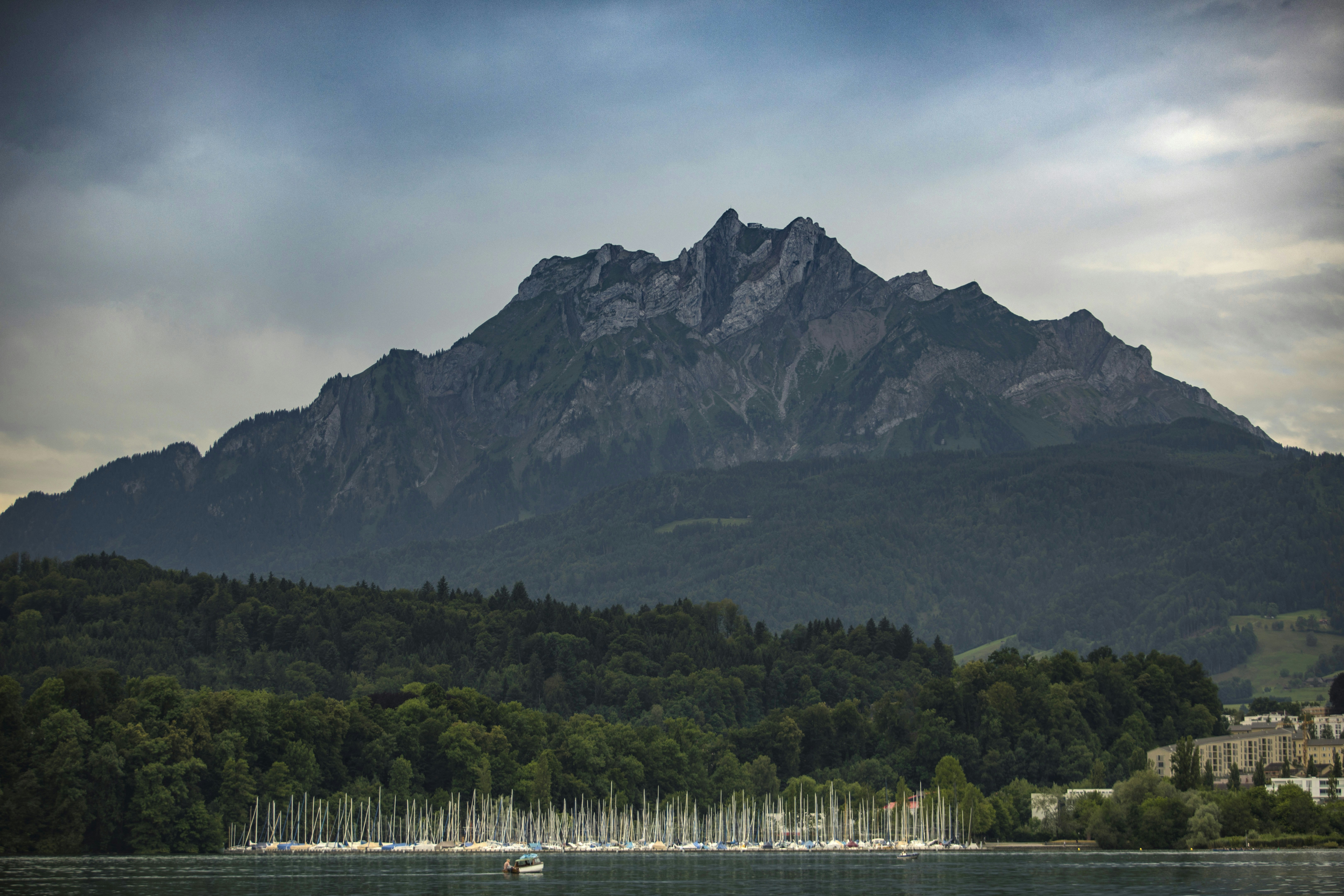 Photo by leo_visions_