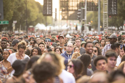a large crowd of people
