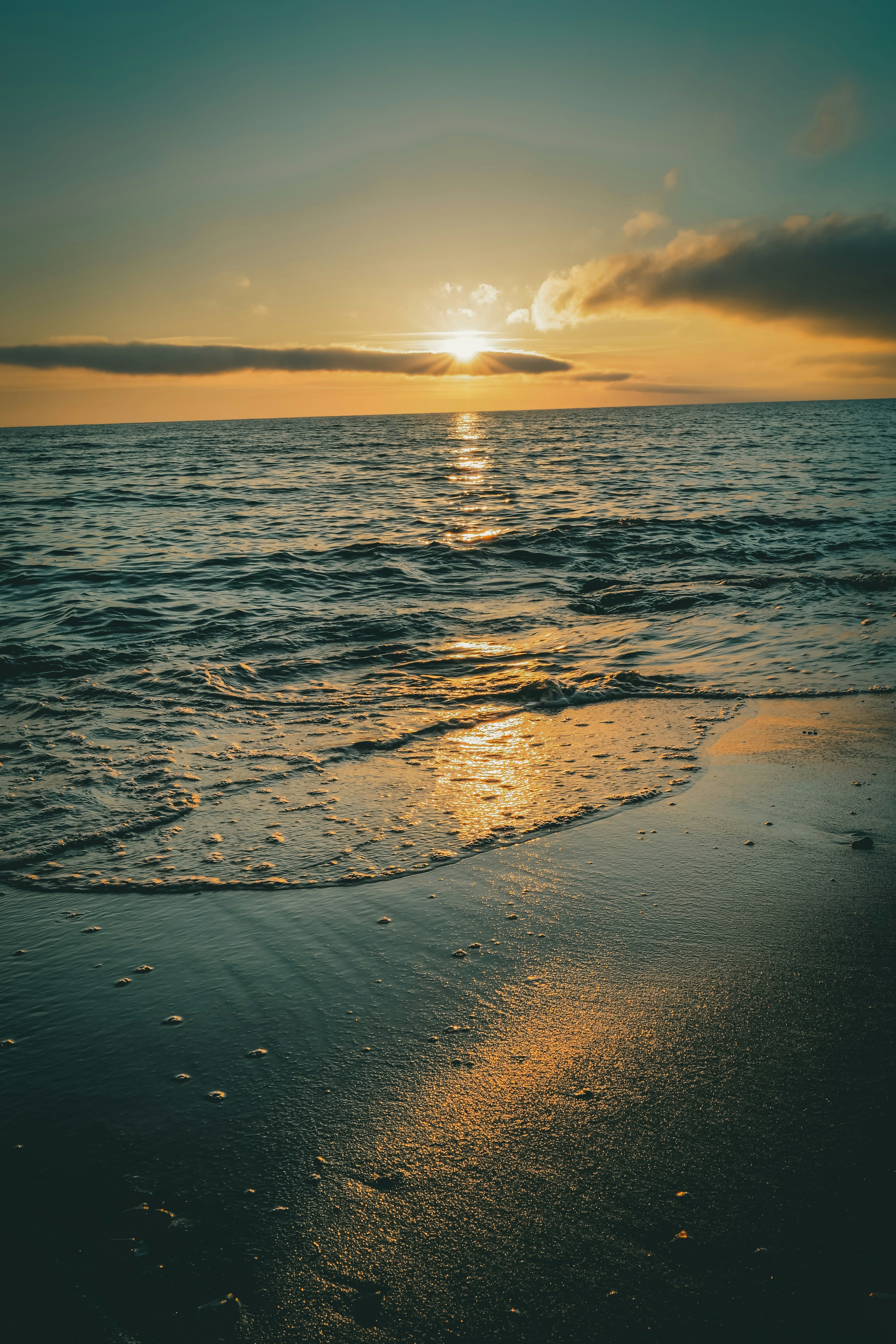 Photo by raimondklavins