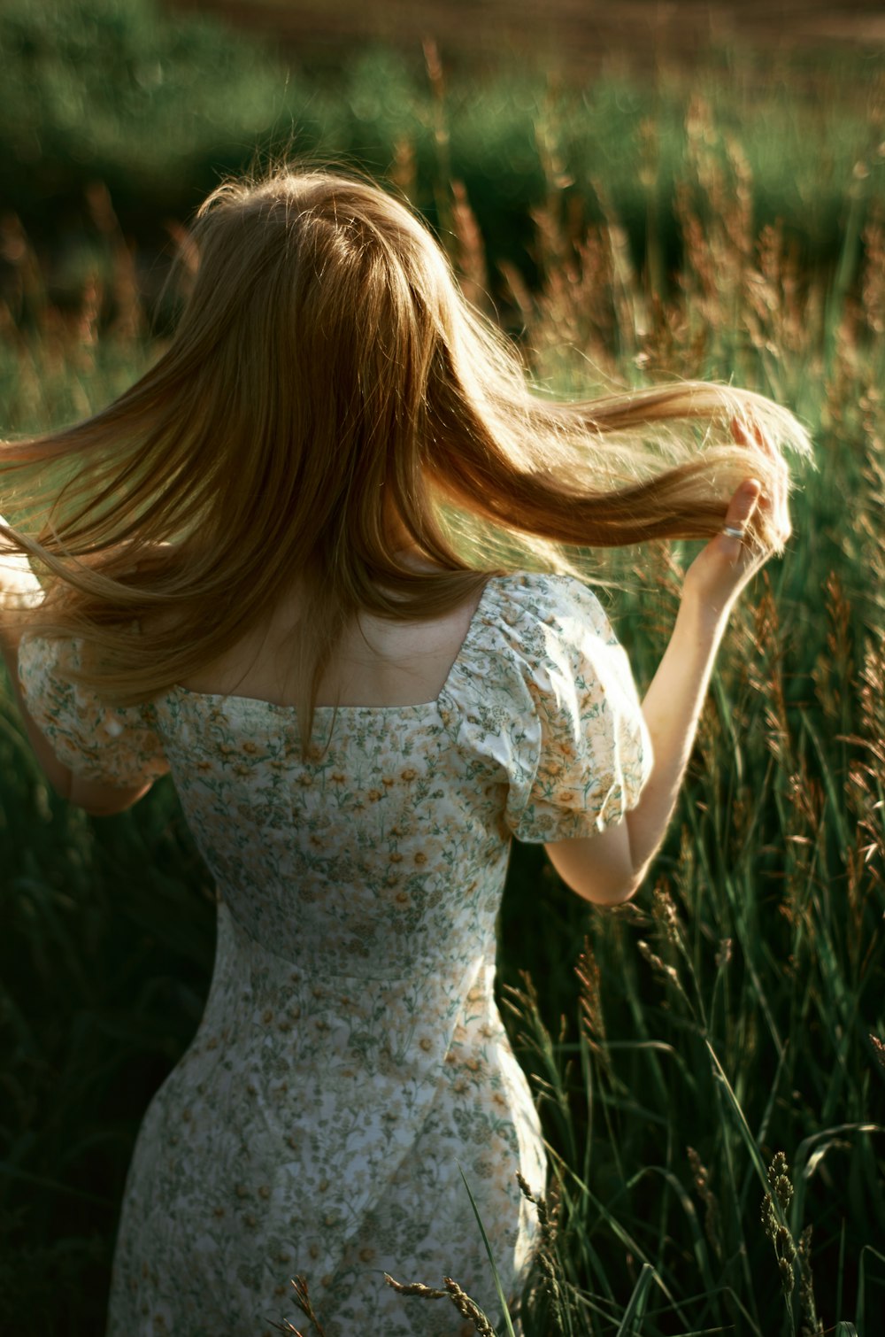 a person in a white dress