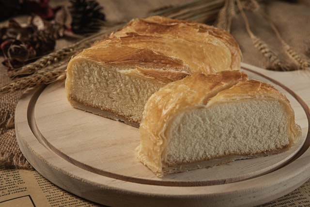 Baked Brie in Puff Pastry