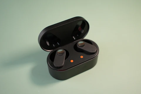 Sport Earbuds, Black