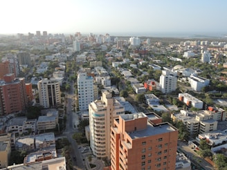 a city with many buildings