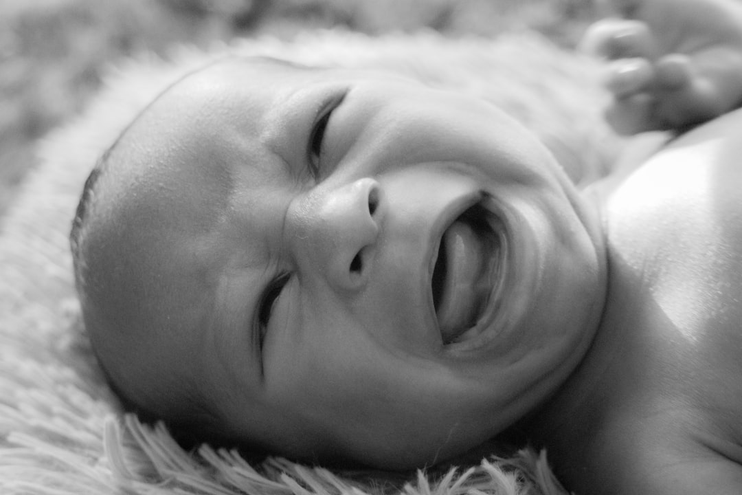 Is It Ok To Let A Newborn Cry For 5 Minutes