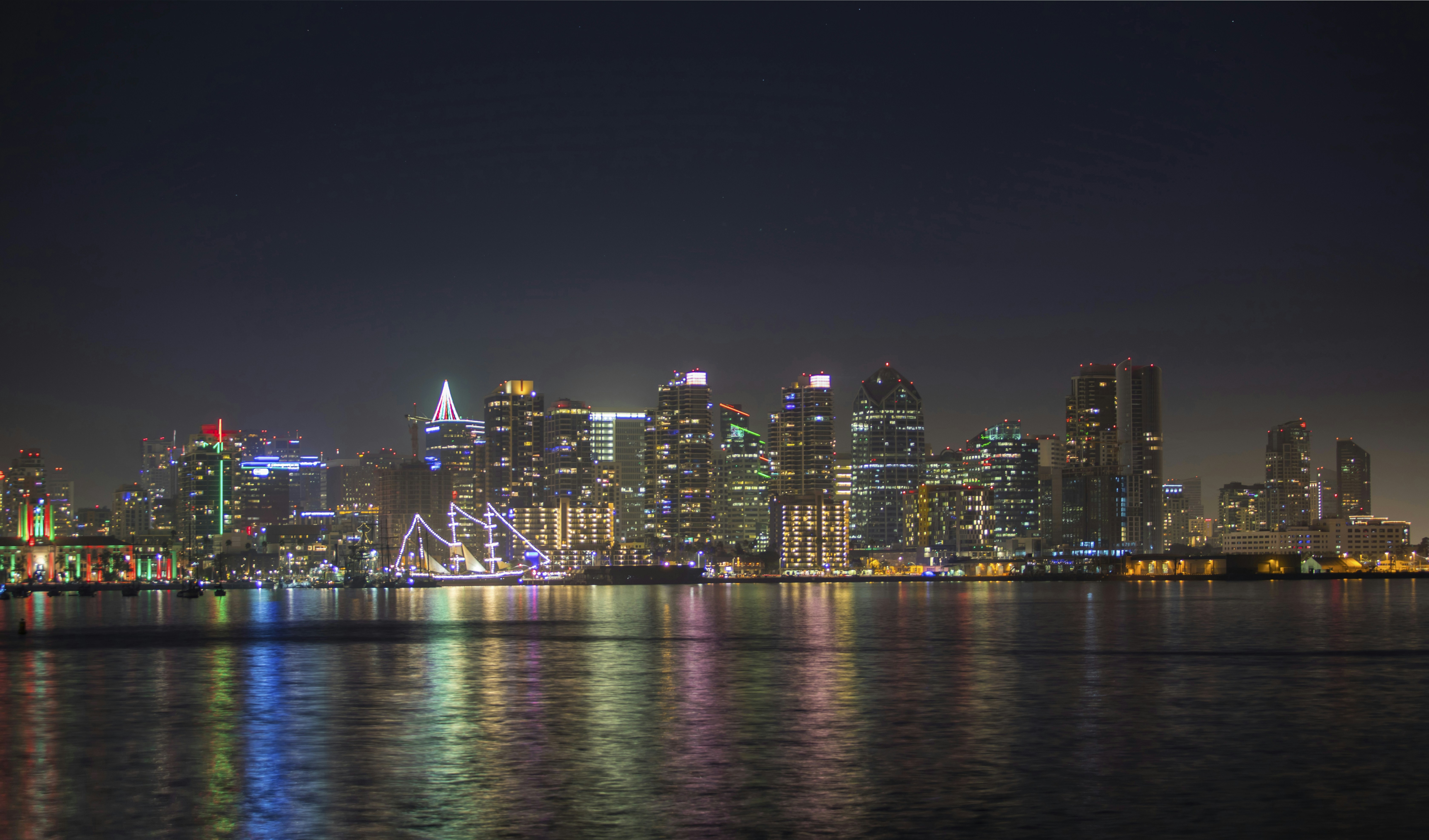 Photo by leo_visions_