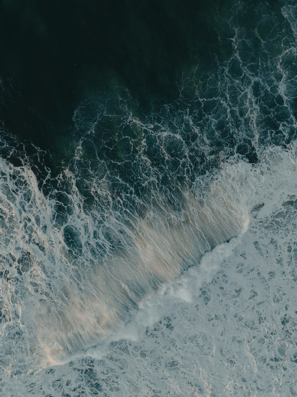 Una ola en el océano