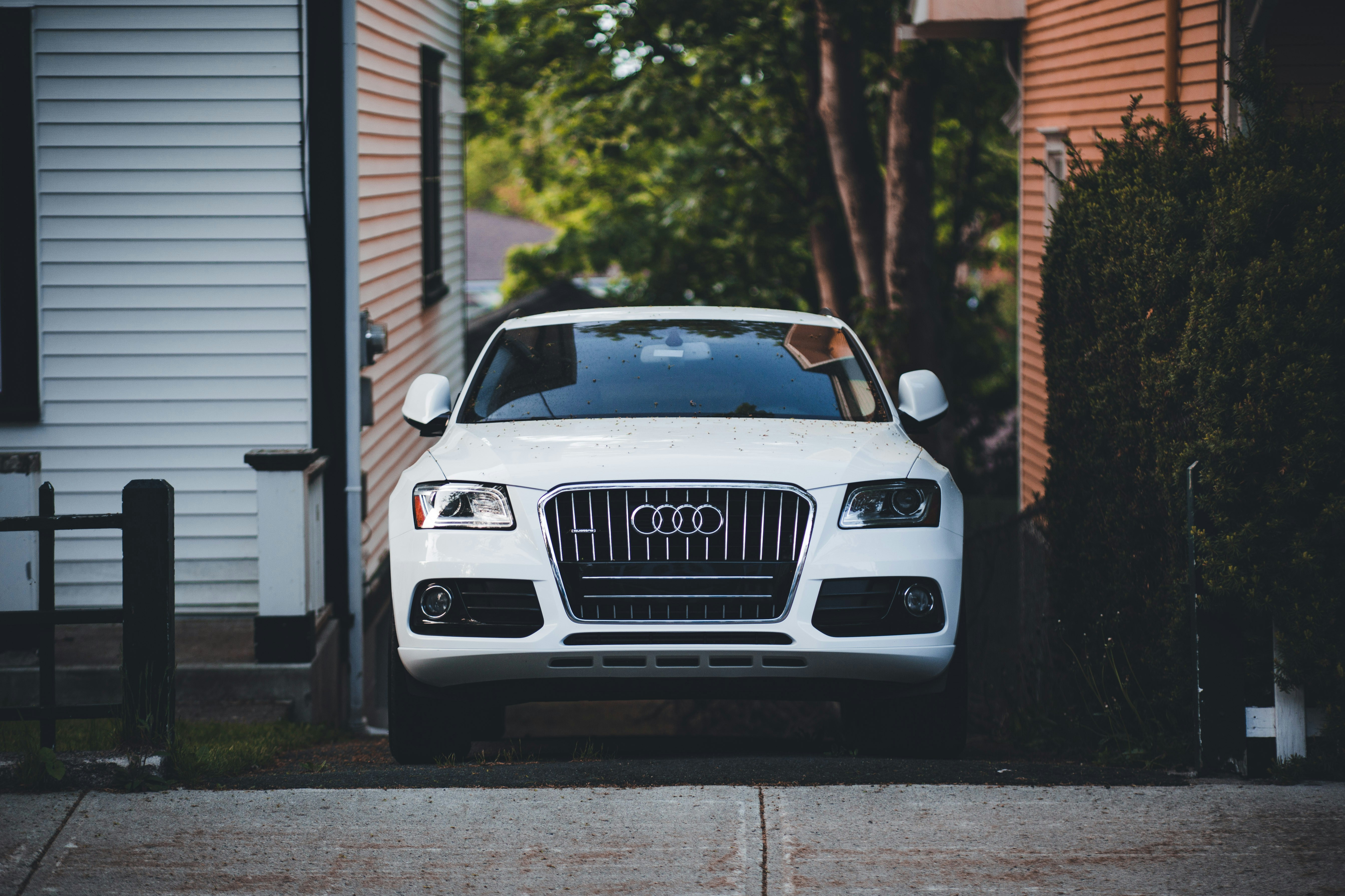 Photo by introspectivedsgn