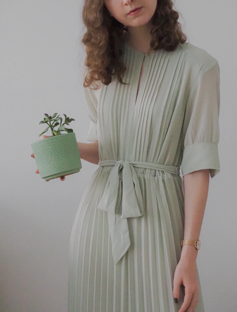 Vestido Midi Plisado