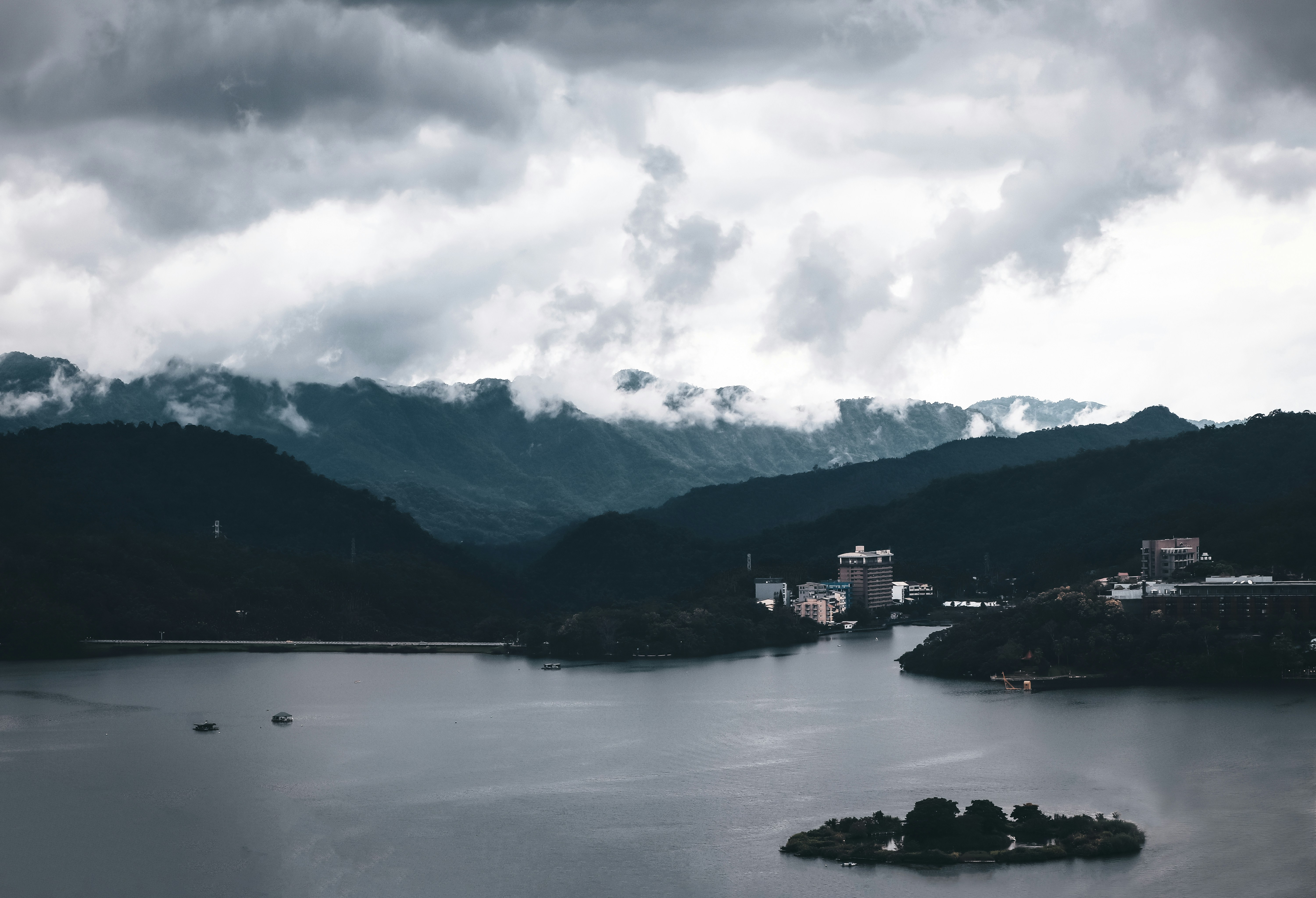 Photo by irvinghy