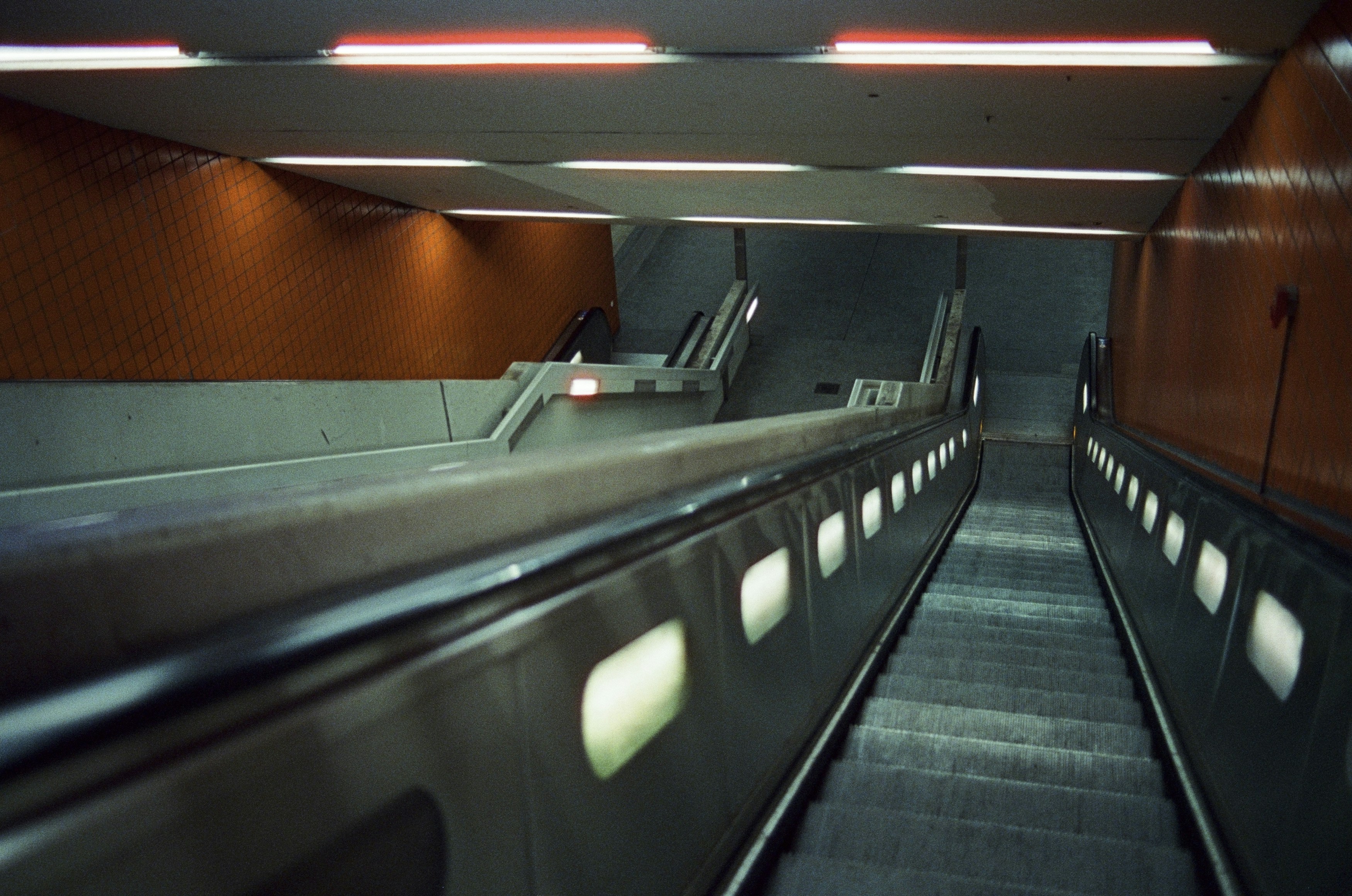 Photo by markusspiske