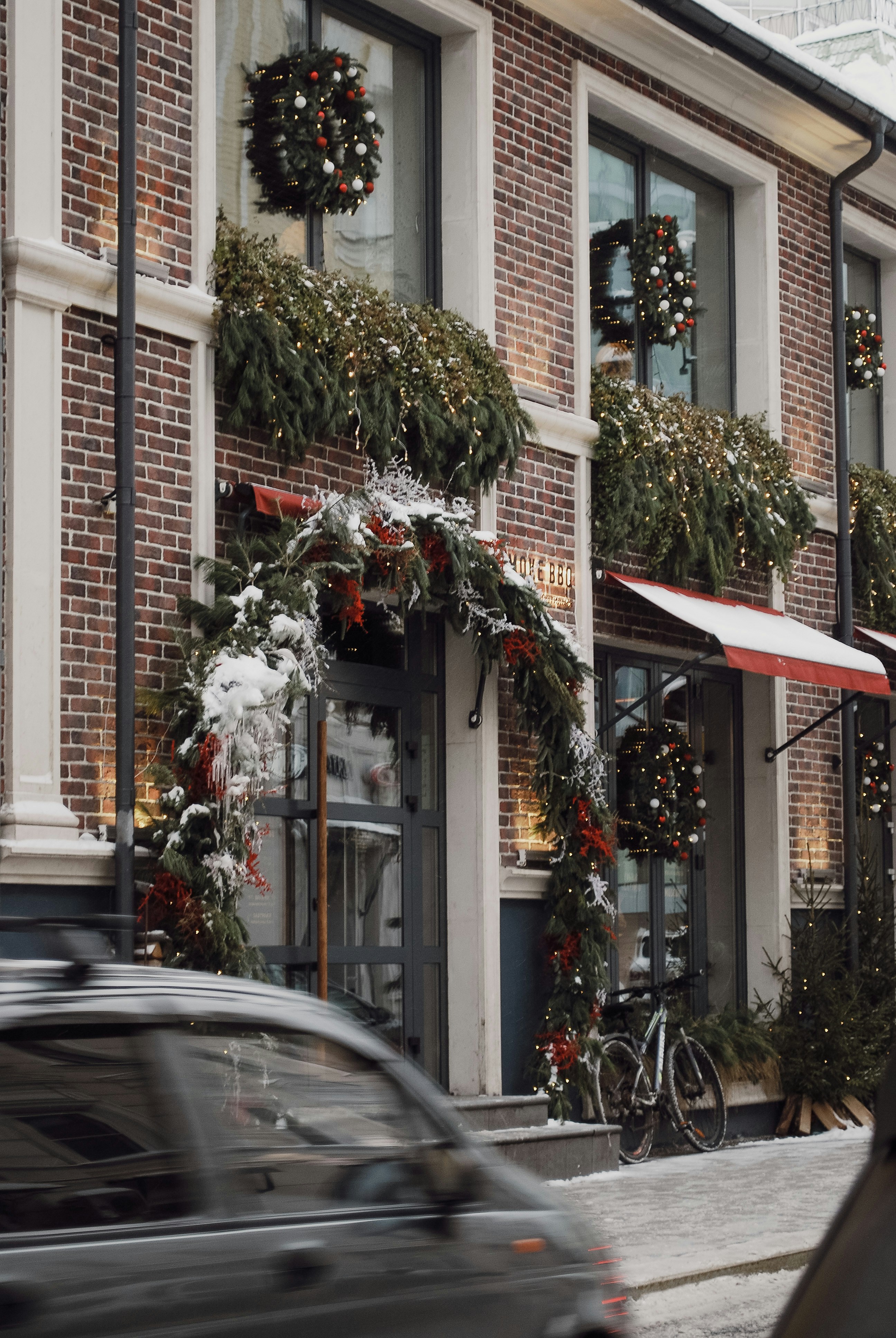 Photo by lapshinakseniia