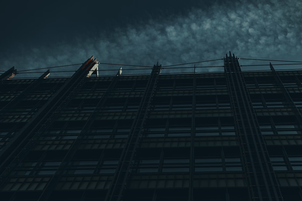 a building with a cloudy sky