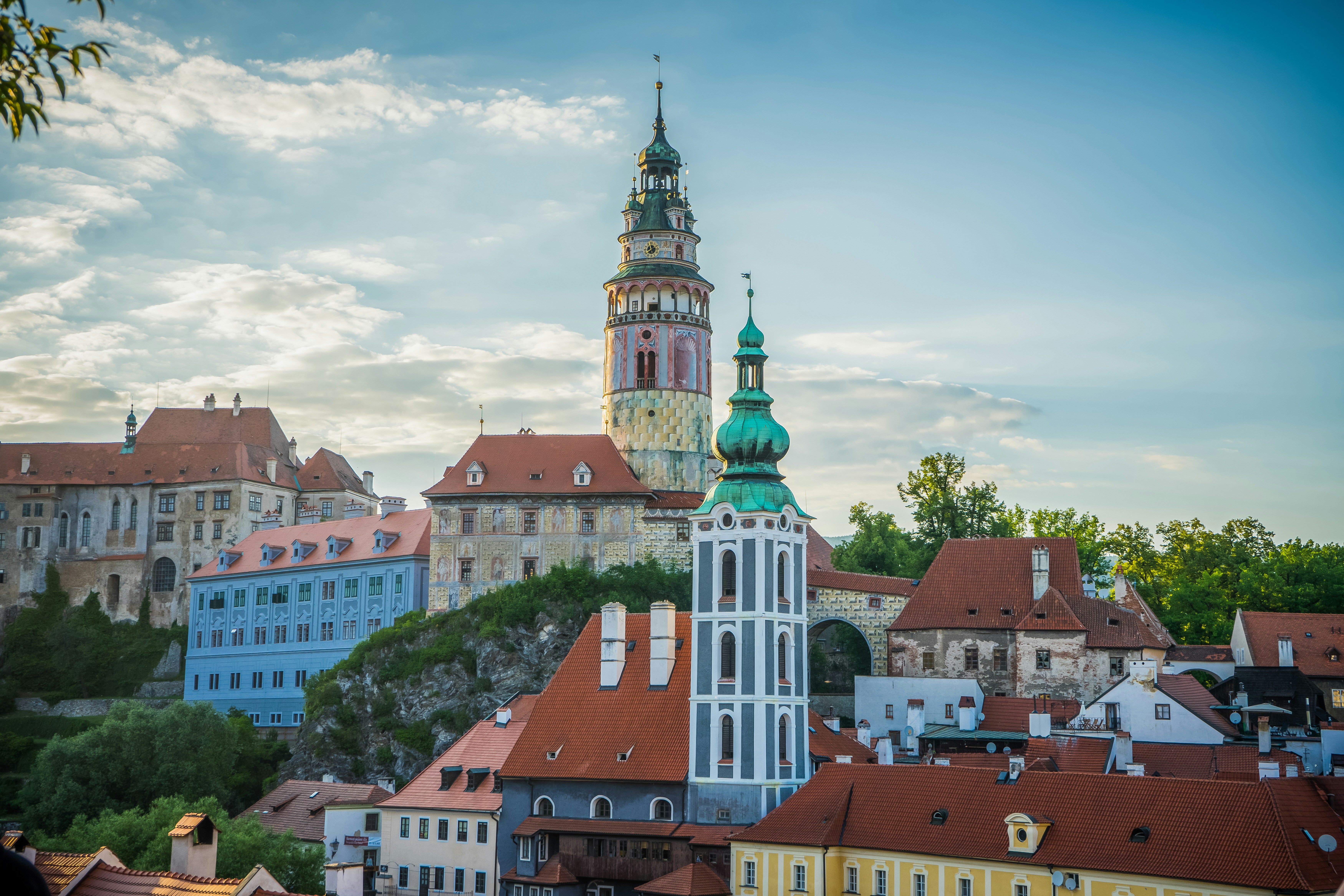a large building with a tower, 