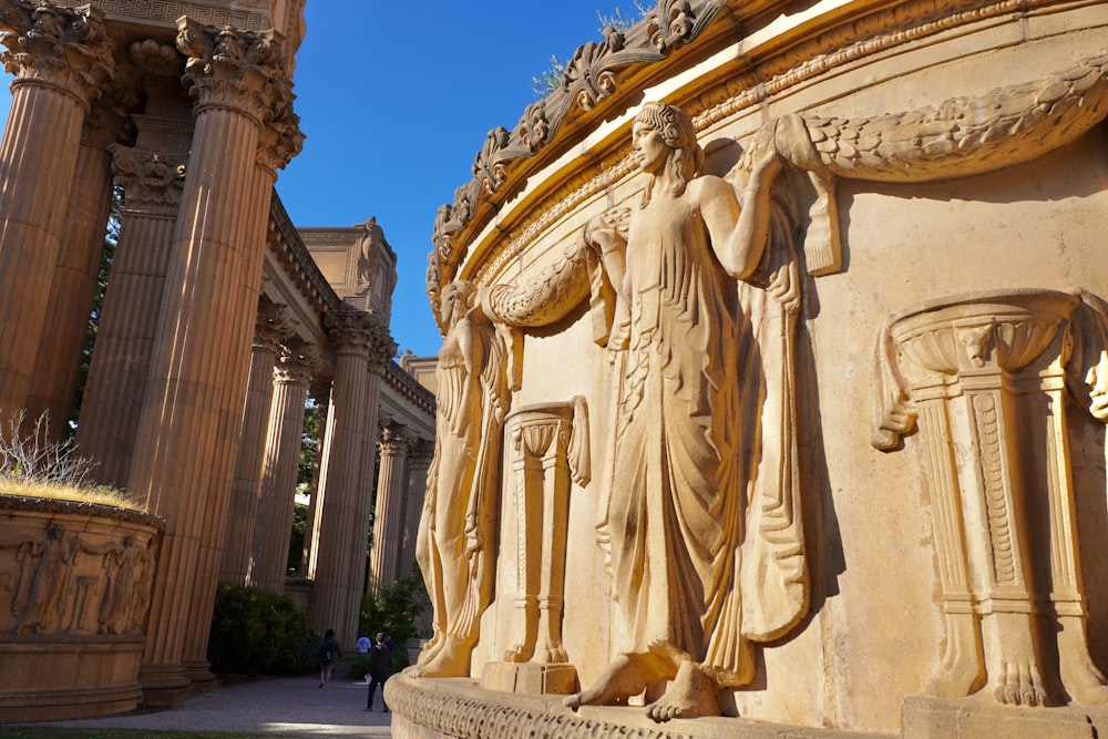 a statue of a man and a woman