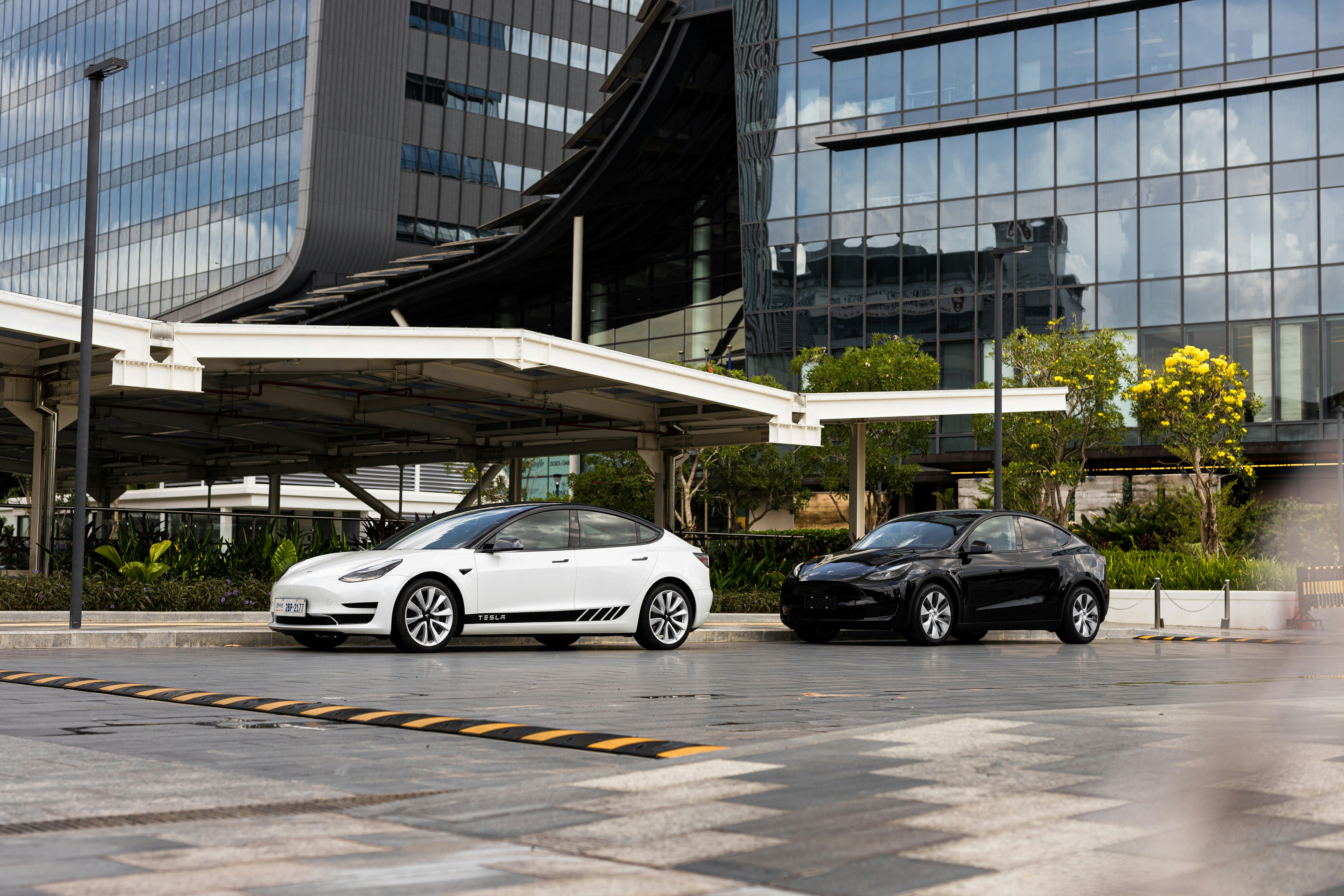 cars parked in front of a building