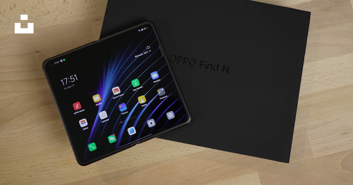 A black rectangular device with a screen photo – Free Smartphone Image ...