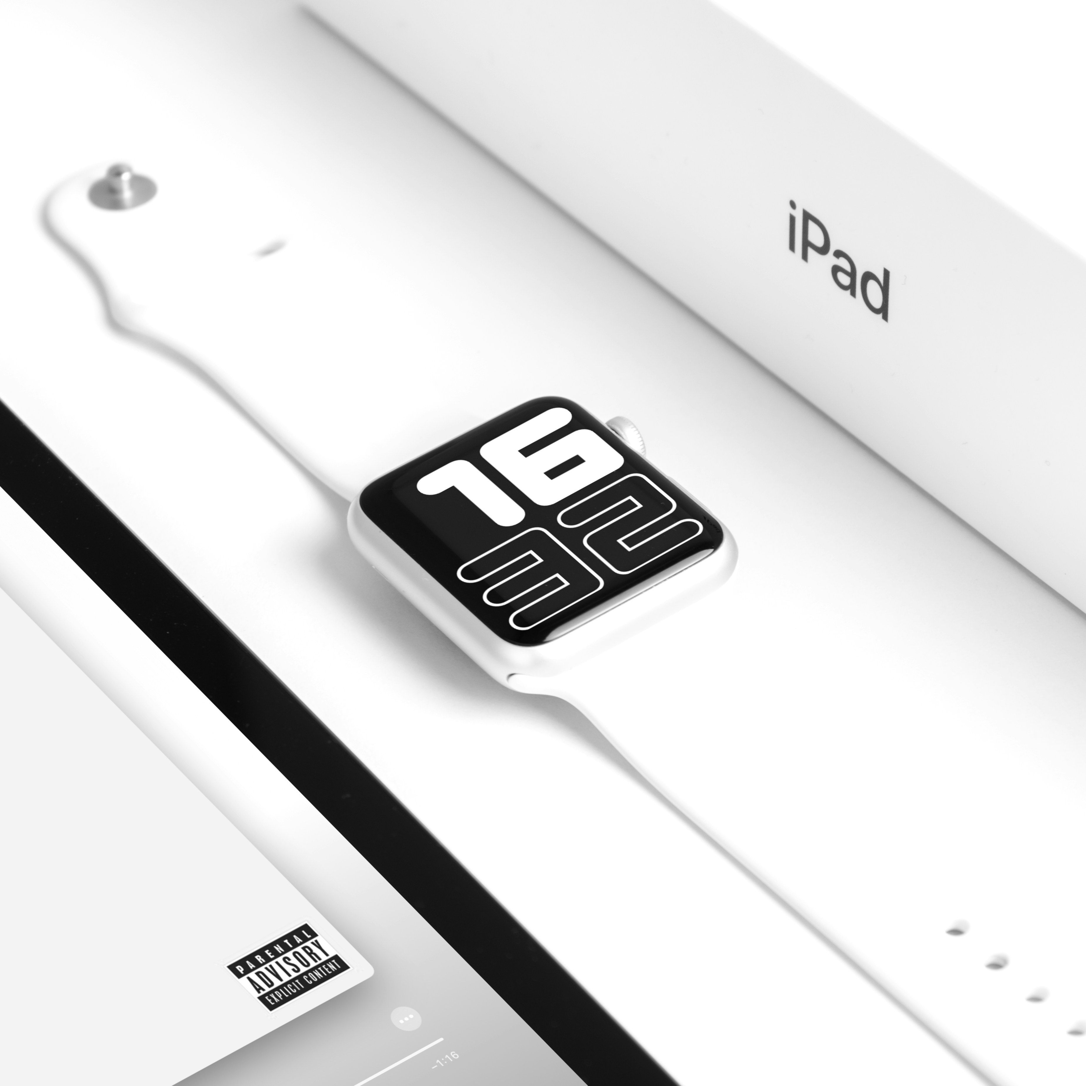 Illustration showing the iPhone 17 Pro Max with 5G and Wi-Fi 6E connectivity features