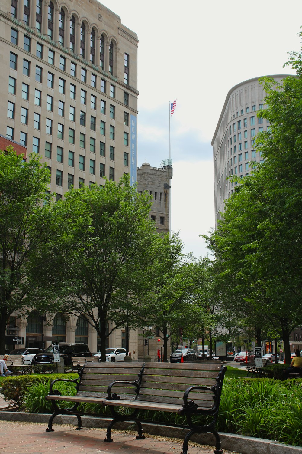 a park bench in front of a building