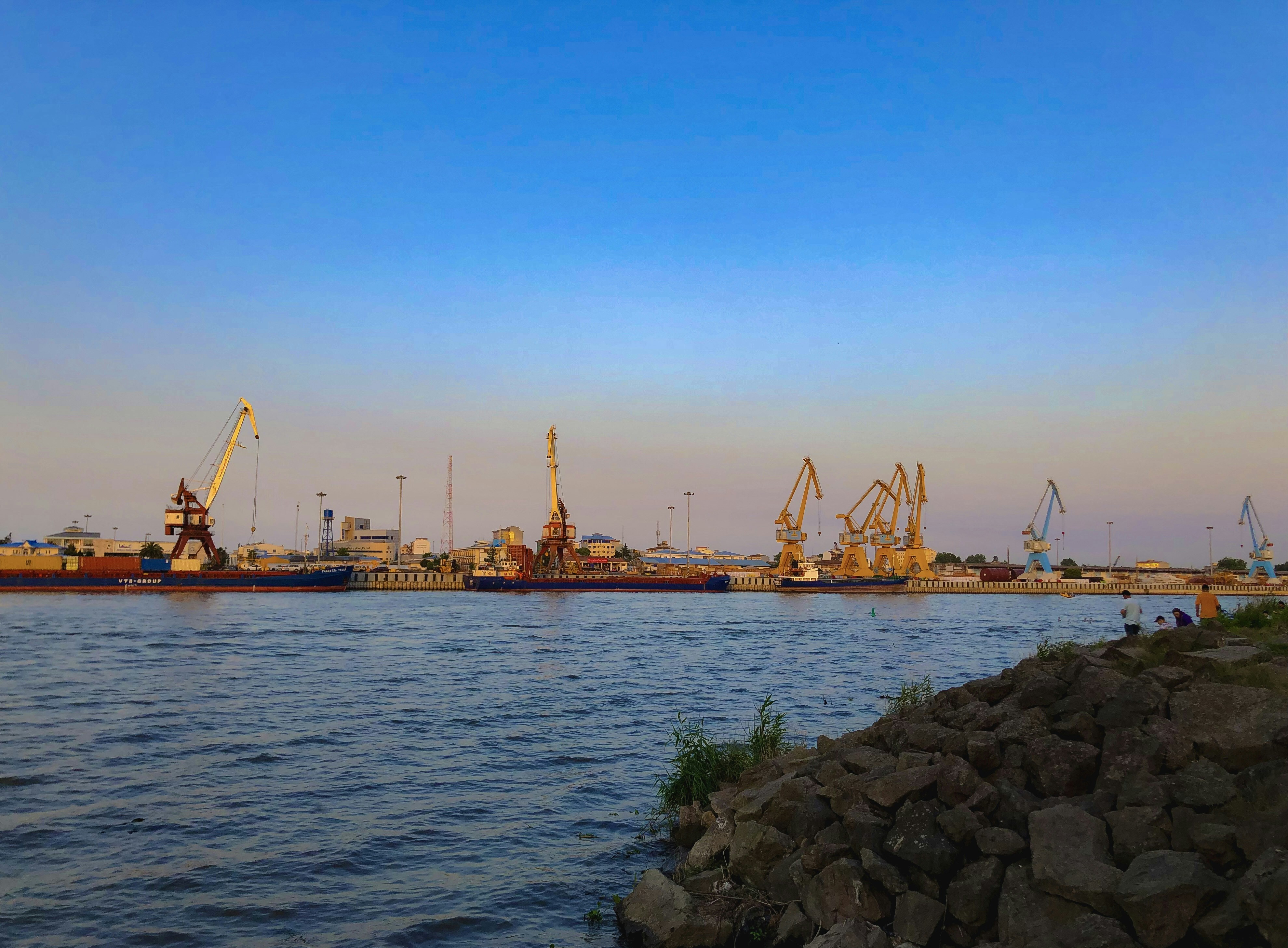 Photo by fatemeh_khodakhahjeddi