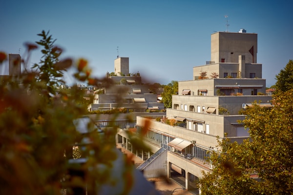 Cultural Travel Guide: Cernusco sul Naviglio Traditions & Festivals