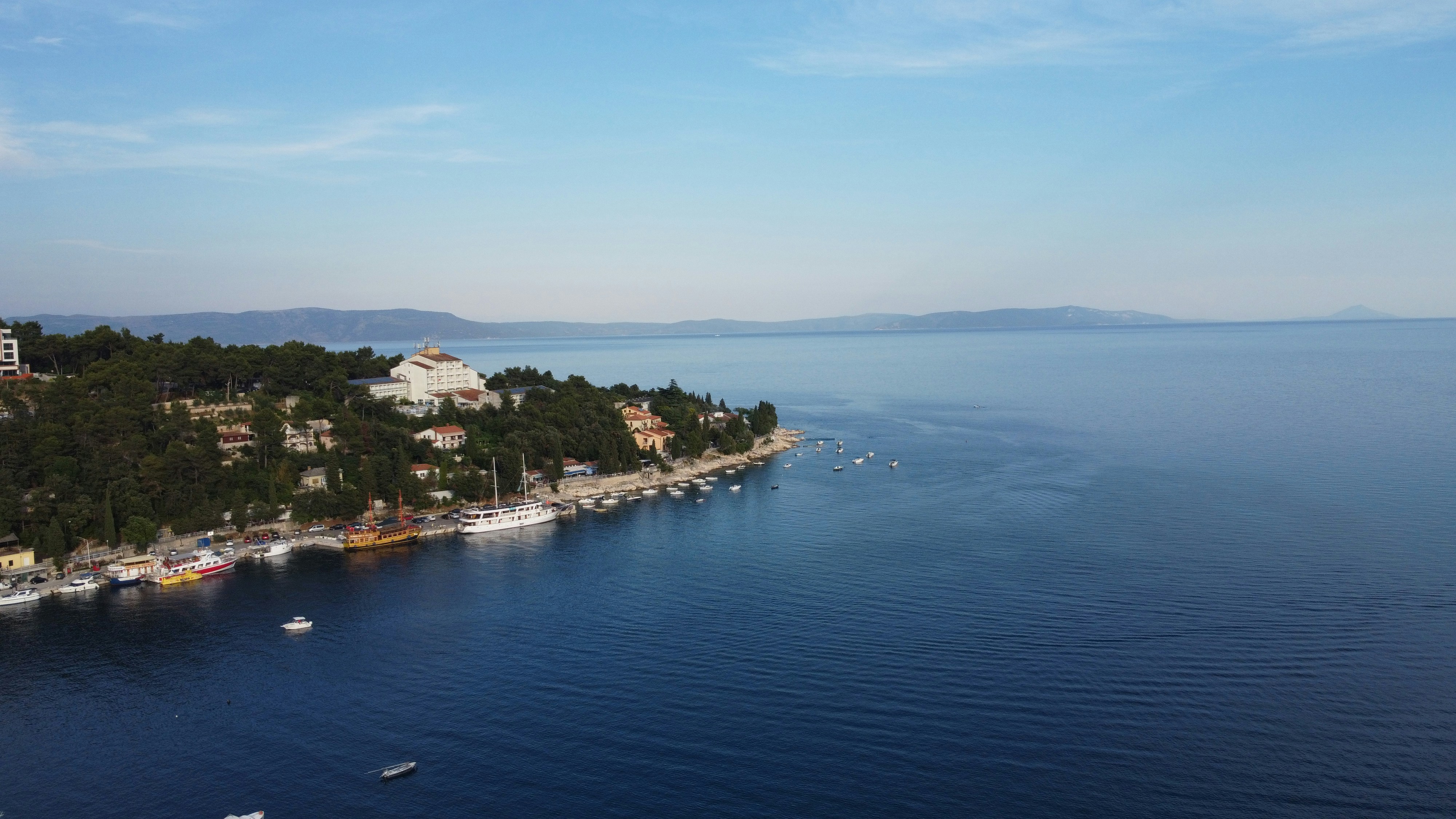 Photo by nathanael_schmer