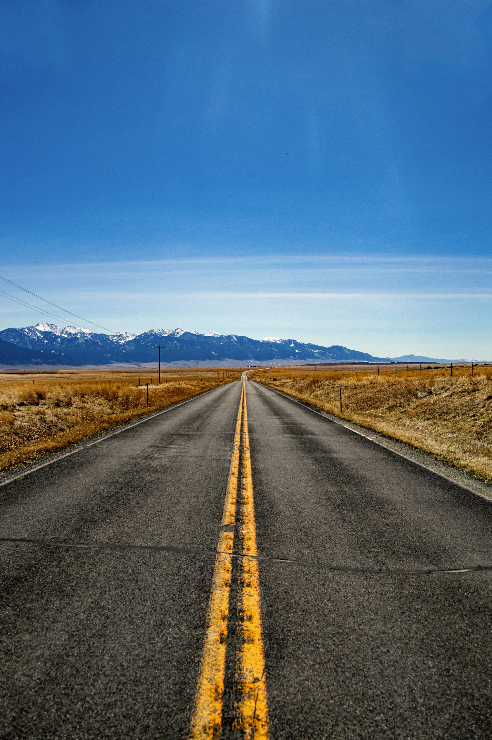 a road with yellow lines