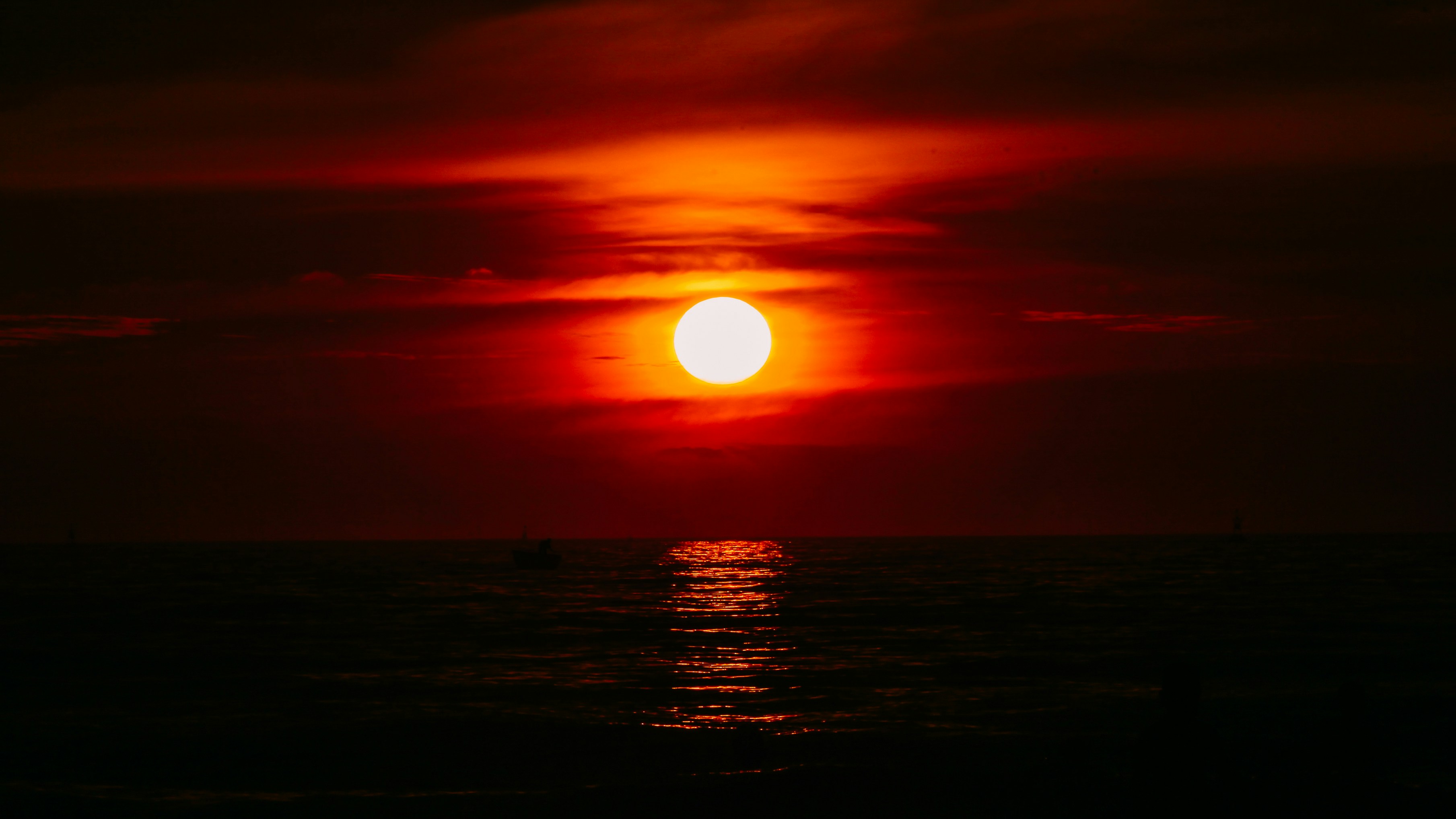 Photo by dying_apricity