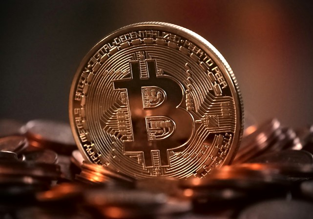 Digital Currency and Blockchain: Understanding the Foundations