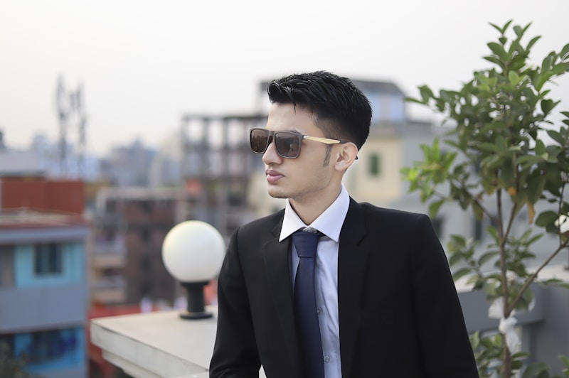 Stylish man in sunglasses