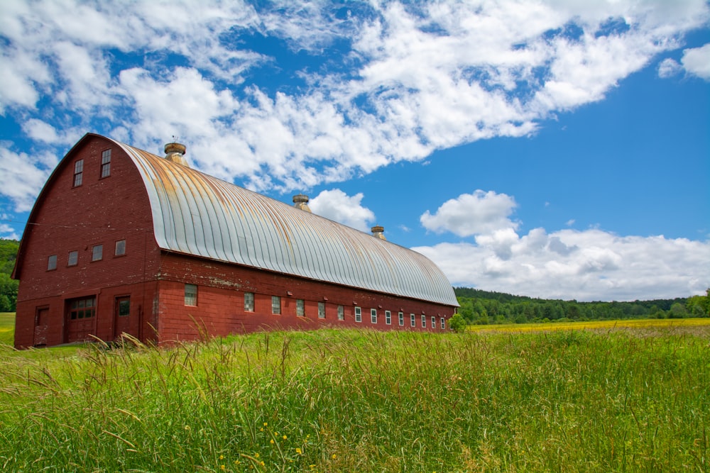 a barn in a field