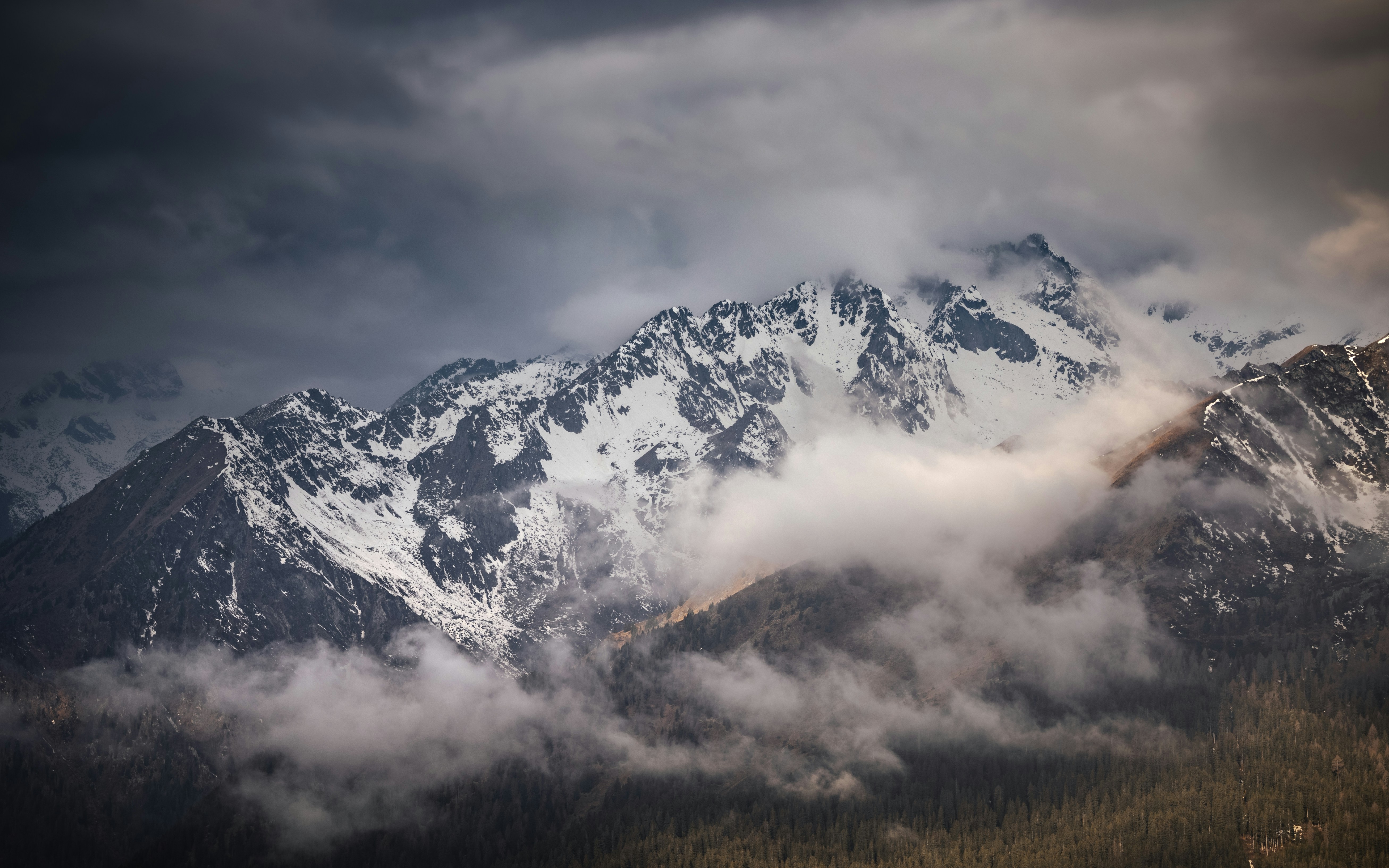 Photo by marekpiwnicki