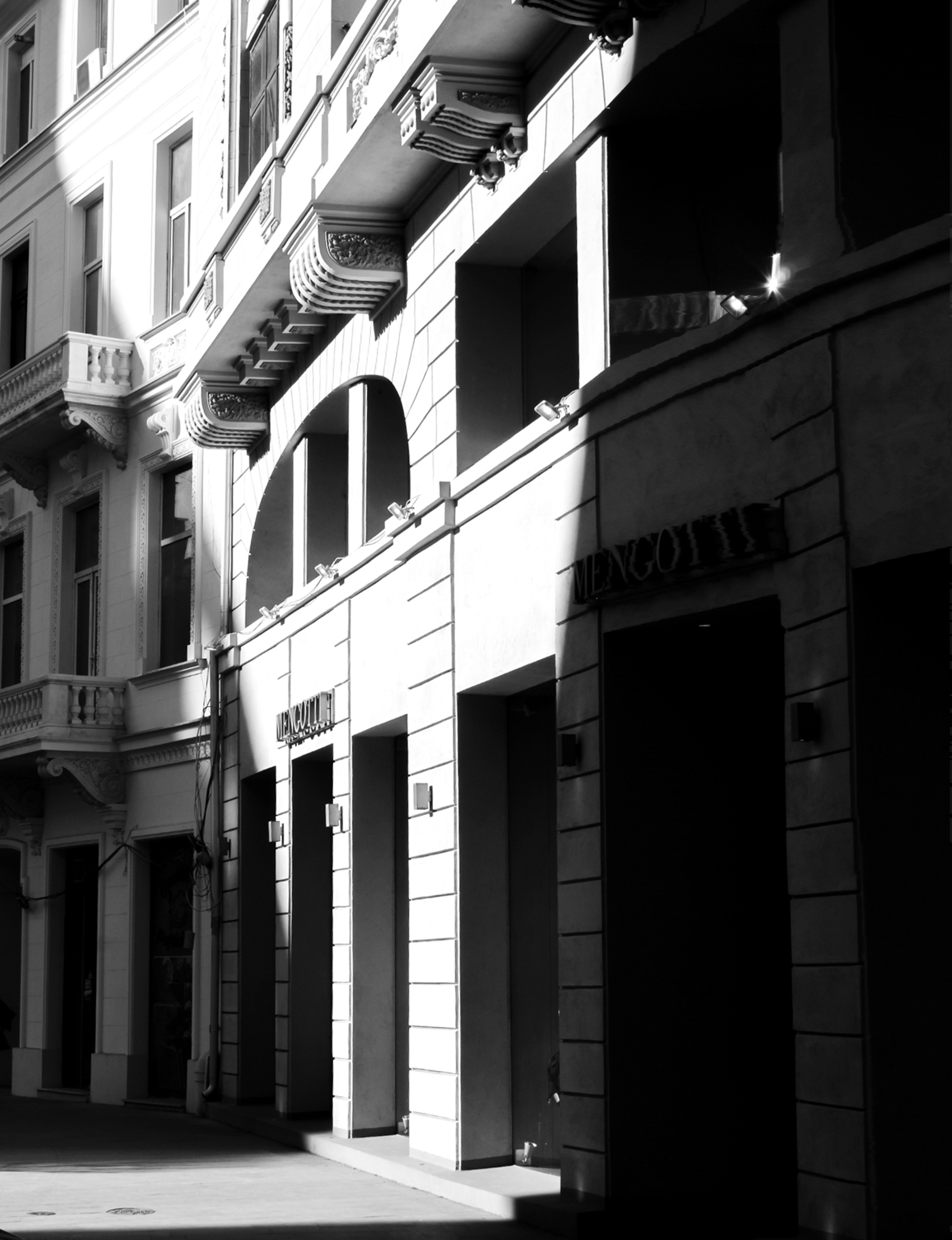 Photo by petratimeea